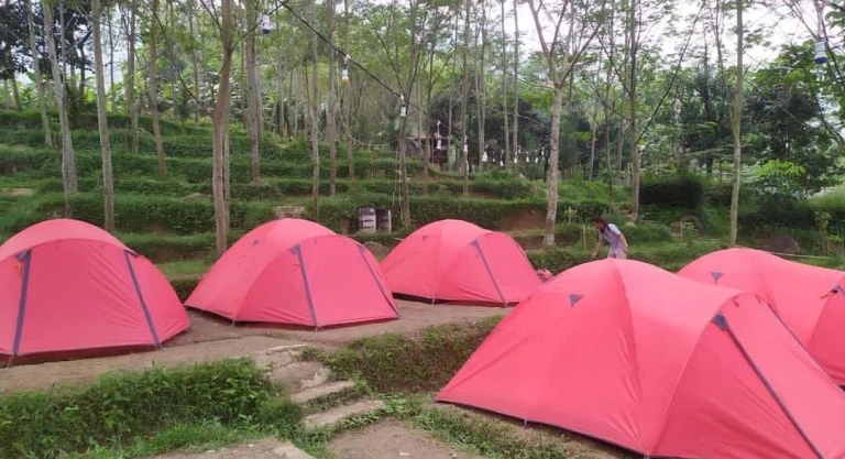 TREKKING LEUWI PANGADUAN MEDIUM